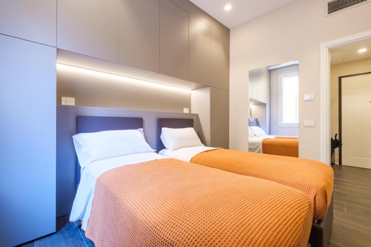 Golden Suite By Studio Vita Bologna Exteriör bild